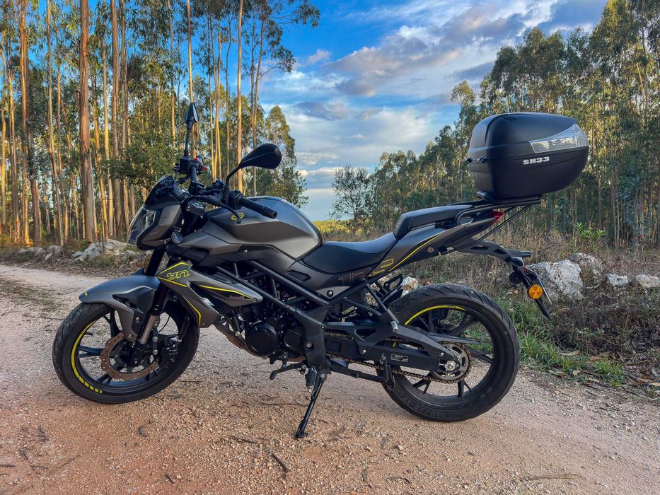 Mota Benelli BN125