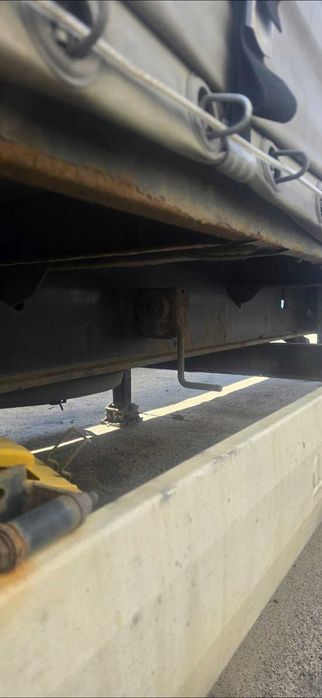 Напівпричіп Krone