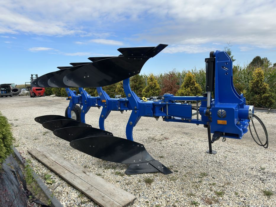 Nowy pług New Holland /Overum pmv4 vario 4 skiby