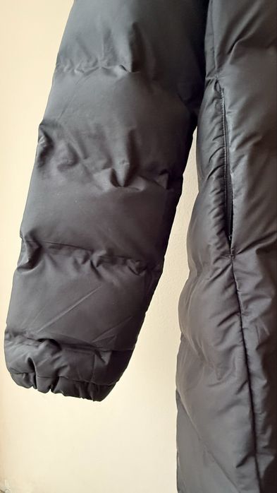 Пуховик адідас, довгий, чорний колір, стан ідеальний