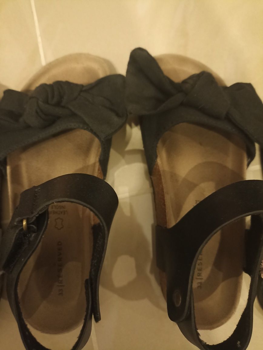 Sprzedam buty dla dziewczynki