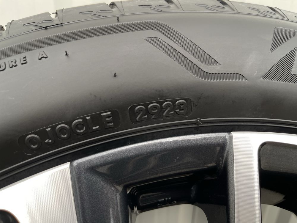 Komplet oryginalnych kół letnich LEXUS RX 21’ 5x114,3 Jak nowe! 23r!