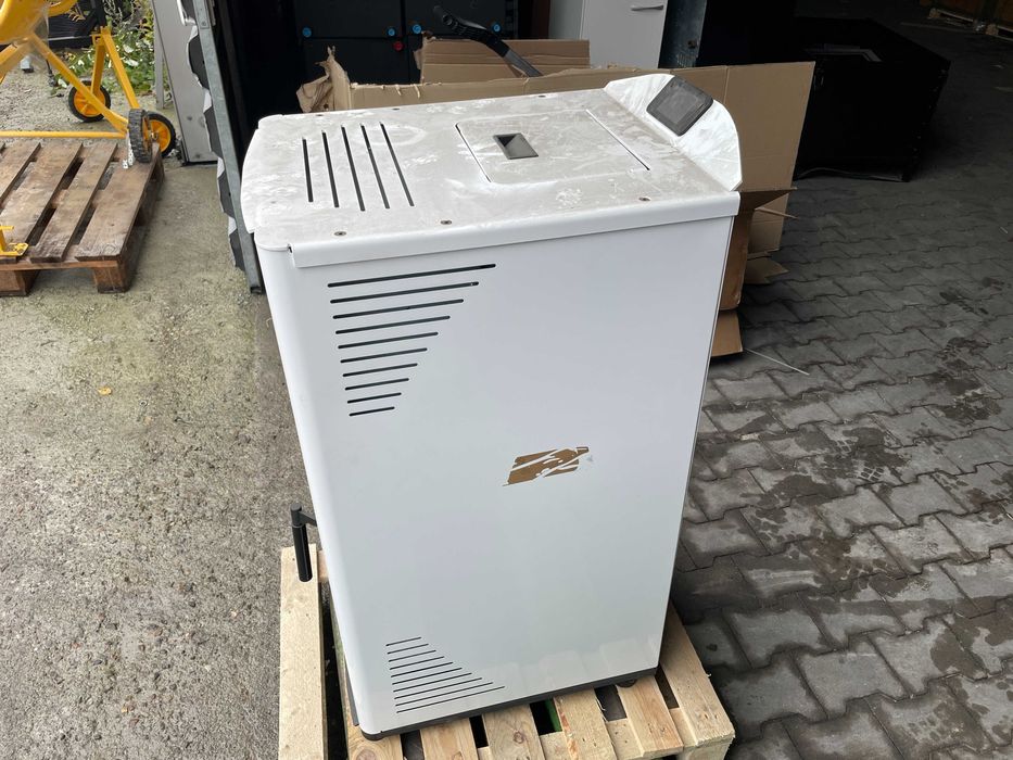 Piec Kominek koza na pellet HELENA 8KW TERMOMONT - II Gatunek