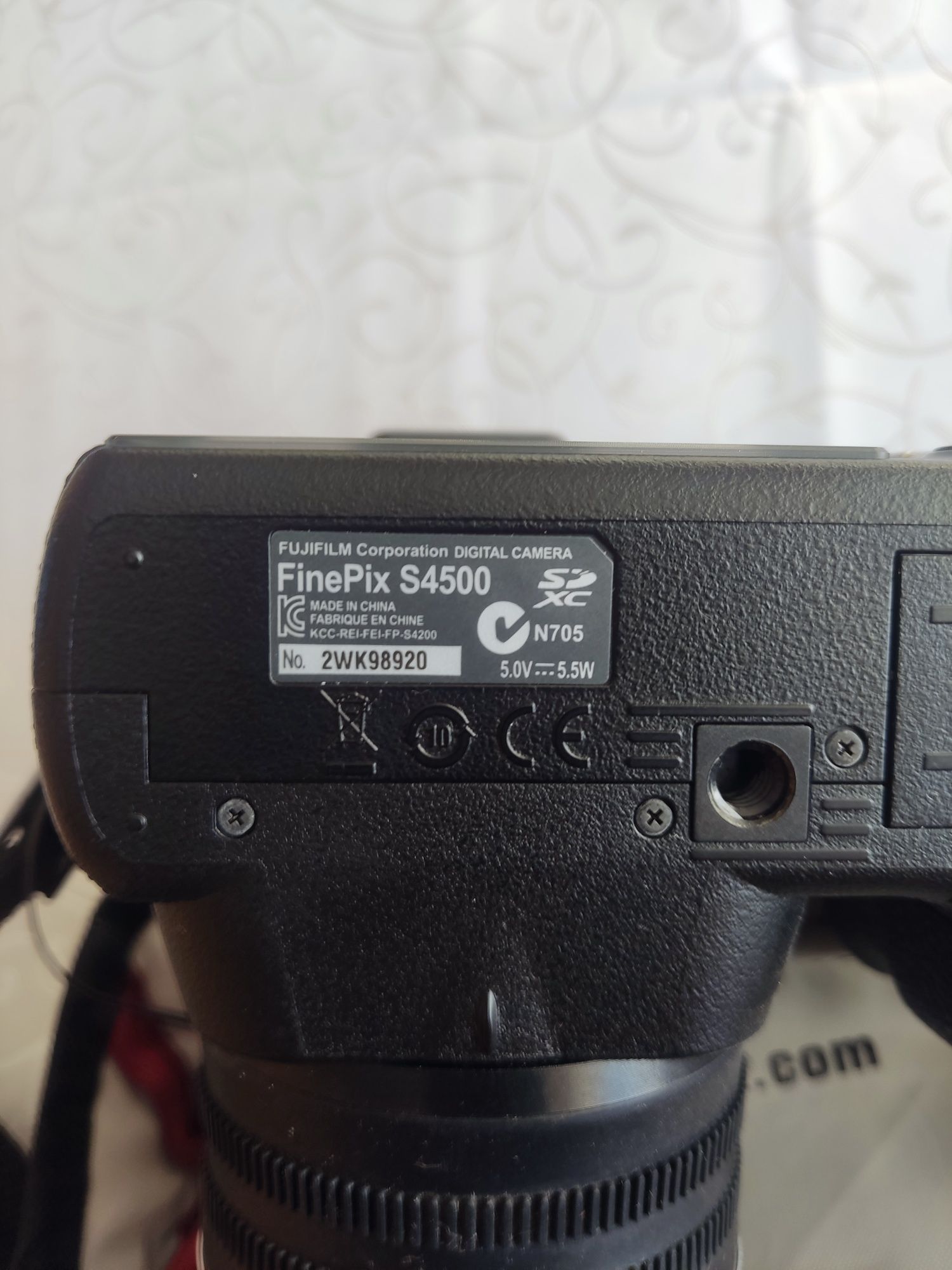 Фотоапарат Fujifilm S 4500.