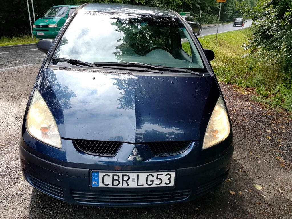 Mitsubishi Colt 1.3 benzyna 2005 klima