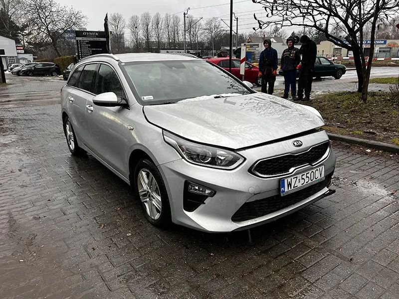 Kia Ceed 2021 1.5 160km polski salon automat vat23% PALI NIEWIELKA NAPRAWA!