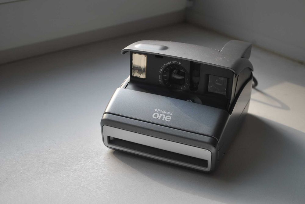 Polaroid One под 600 картридж