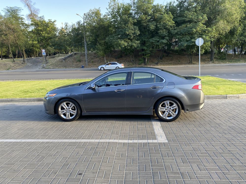 Хонда Аккорд 8  type S