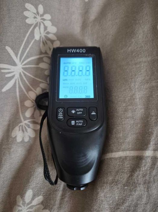 Miernik lakieru samochodowego HW400