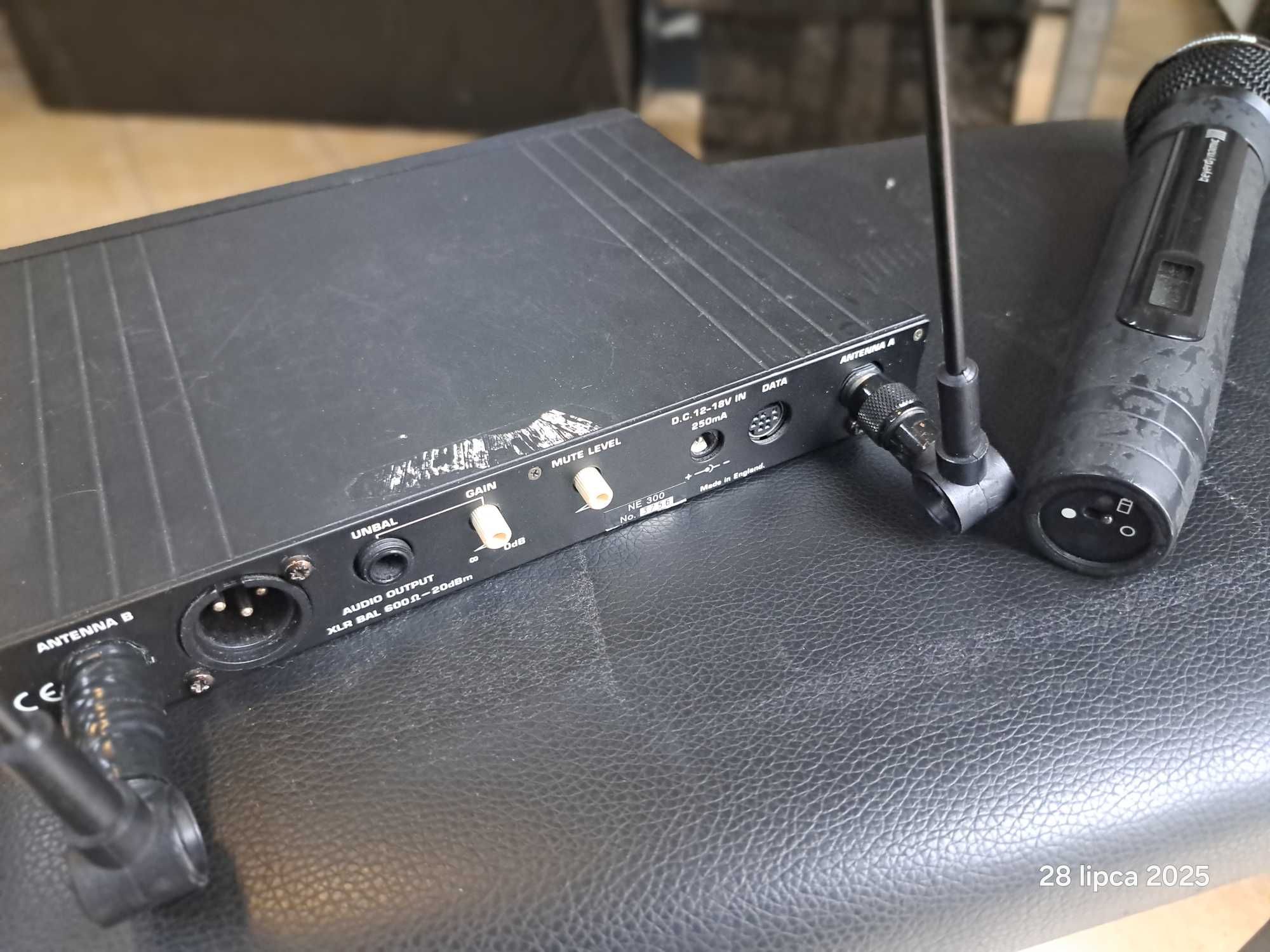 Zestaw bezprzewodowy Beyerdynamic S300 Mikrofon + Odbiornik.
