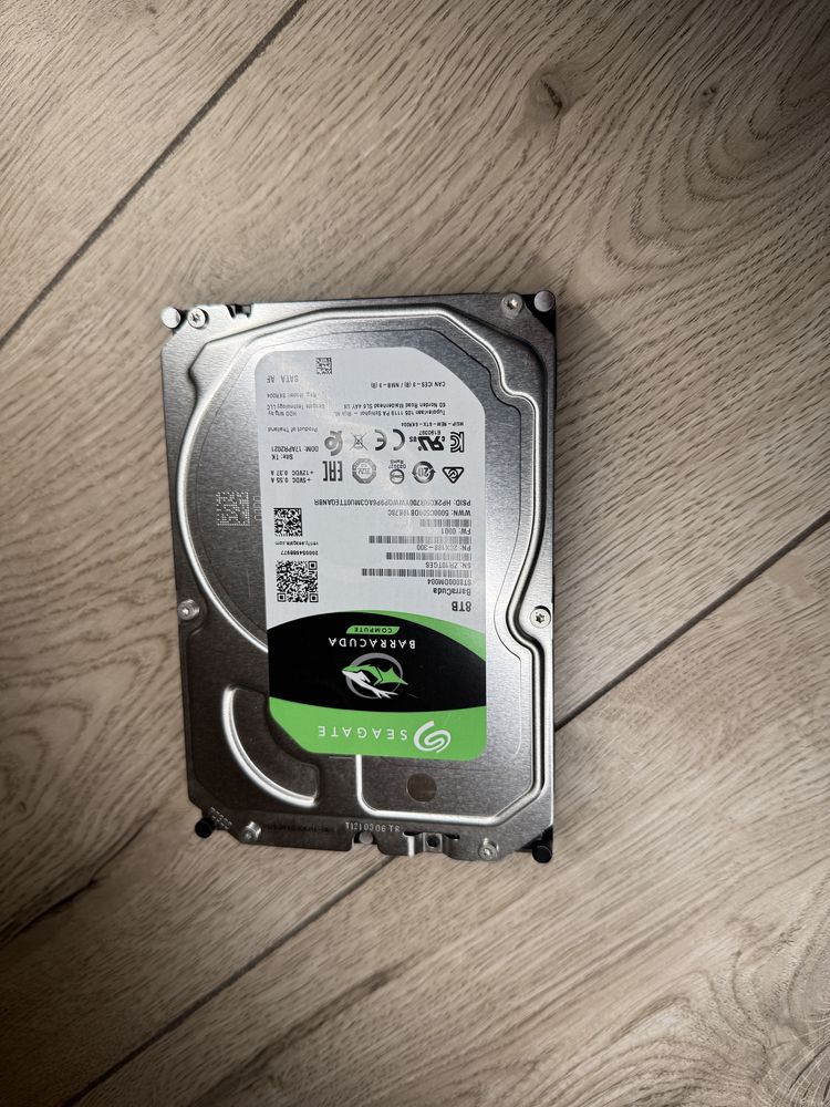 Жорсткий диск 3.5 "8TB Seagate