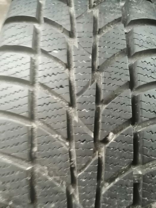 Резина Р-15 и диски 4х 100   5х114.3 и колпаки