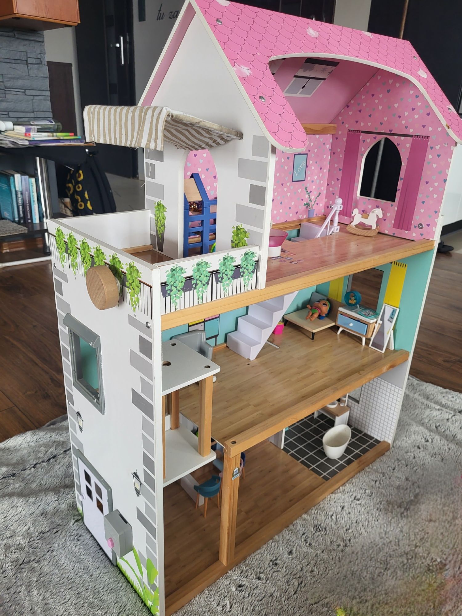 Duży domek dla lalek + piesek chichi love + maly domek
