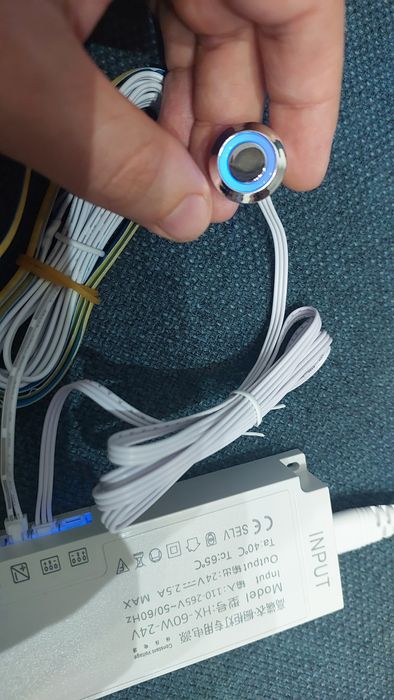 Комплект лед Підсвітка для шафи чи вітрина з кнопкою