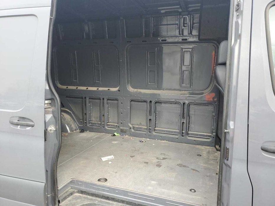 Mercedes-Benz Sprinter Delivery Van 2019