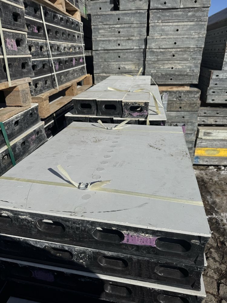 Szalunki ścienne / stropowe Peri Duo 241m2 + osprzęt