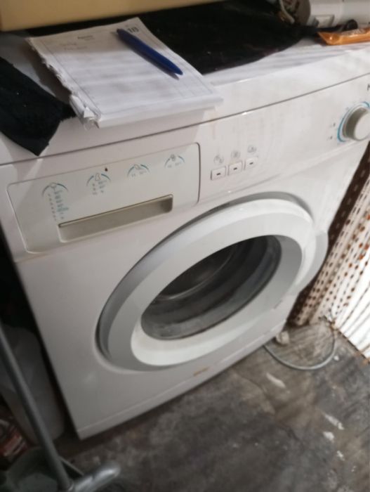 Maquina de lavar roupa