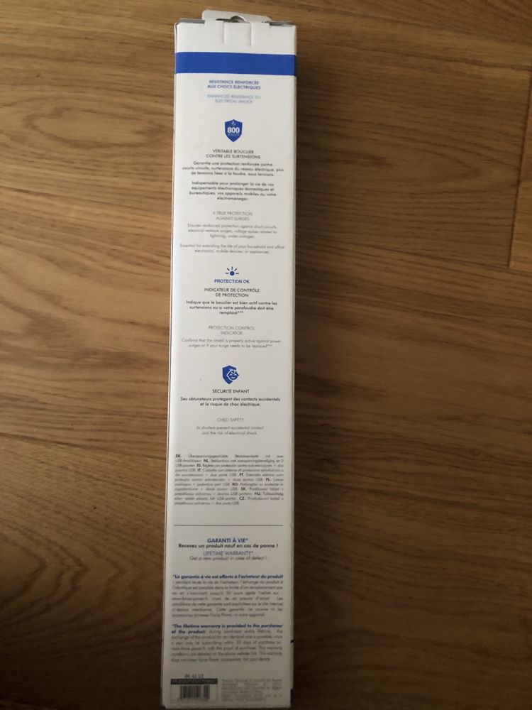 Listwa przepięciowa Force Glass z dozywotnia gwarancja usb i typ C