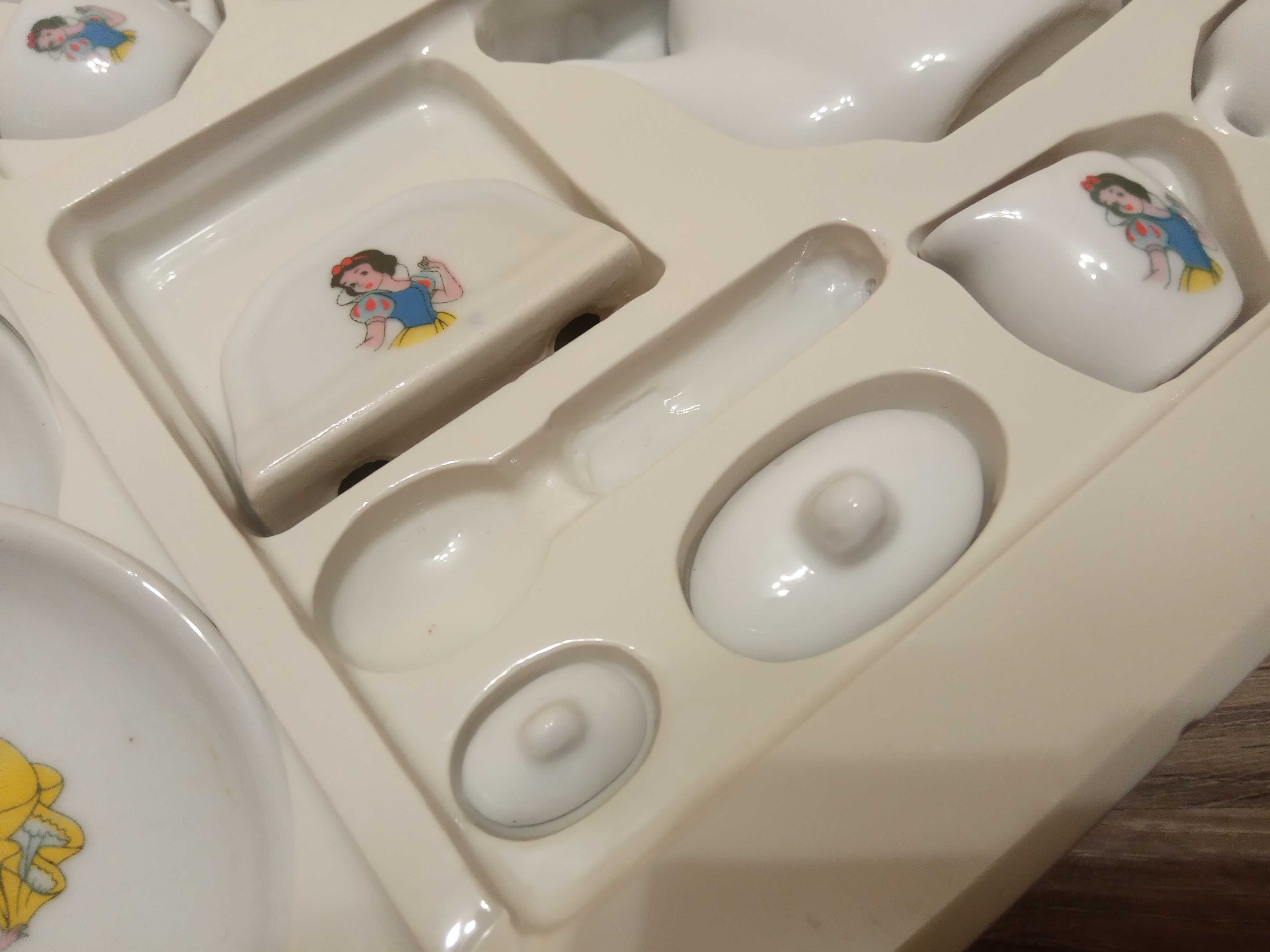 Набор посуд дитячий керамічний(відсутня 1 ложечка) + бонус