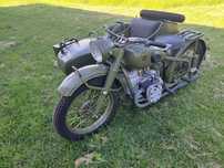 Motocykl z koszem M-72