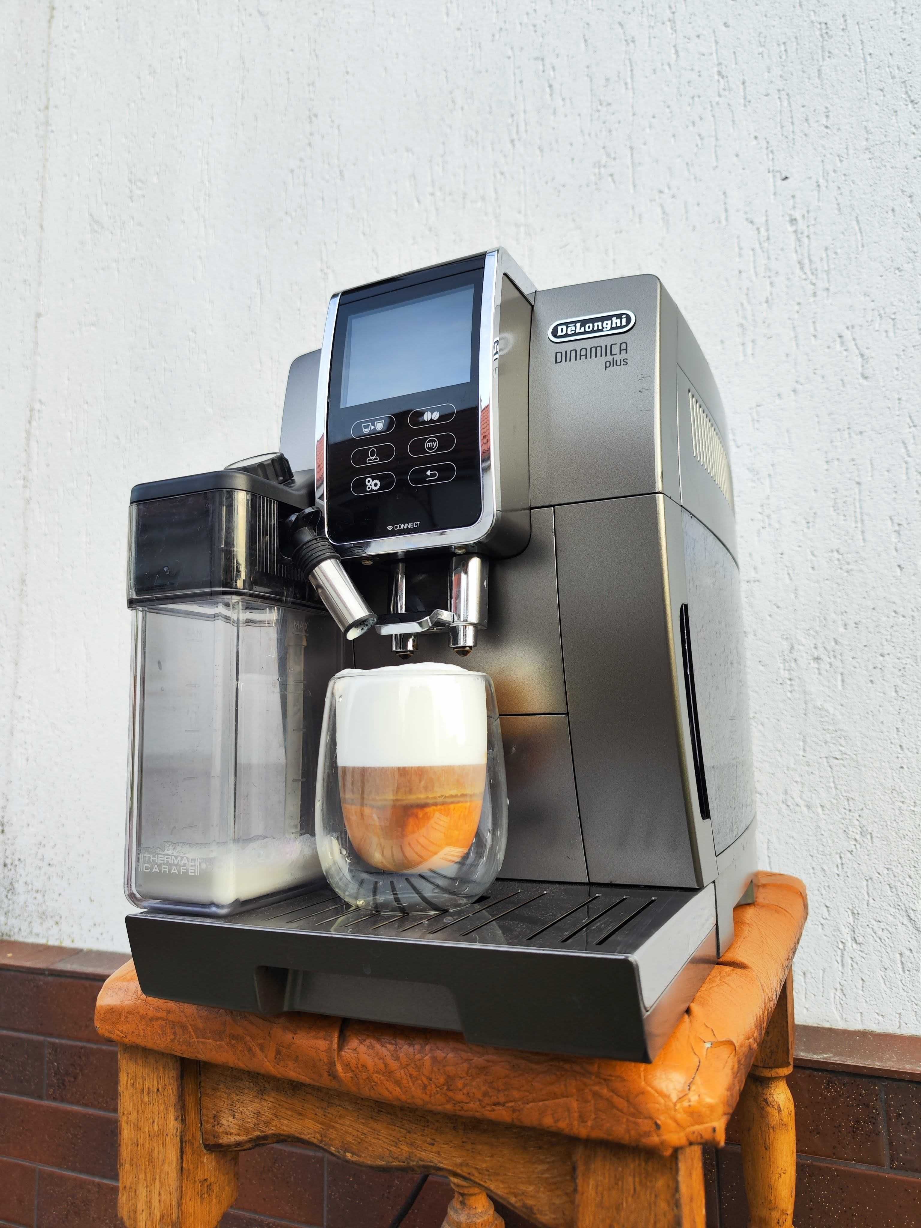 Кавомашина кофемашина DeLonghi Dinamica Plus ECAM 370.95 Bluetooth