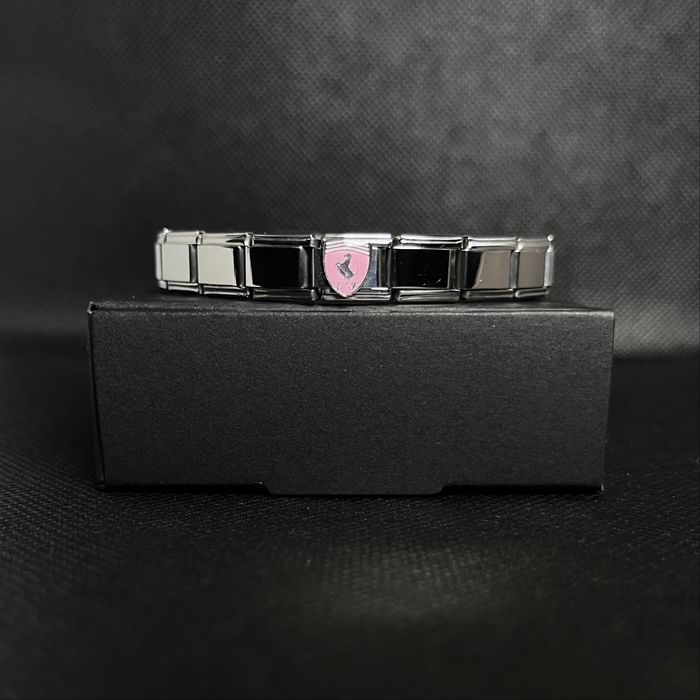 Італійський браслет з марками машин