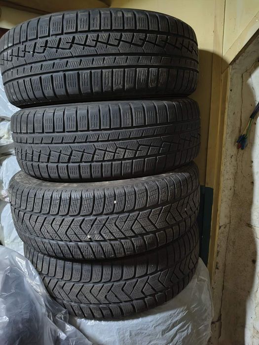 225/60/r17 дві пари коліс Yokohama+Pirelli scorpio