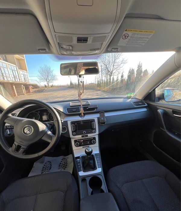 Volkswagen Passat B7 2011