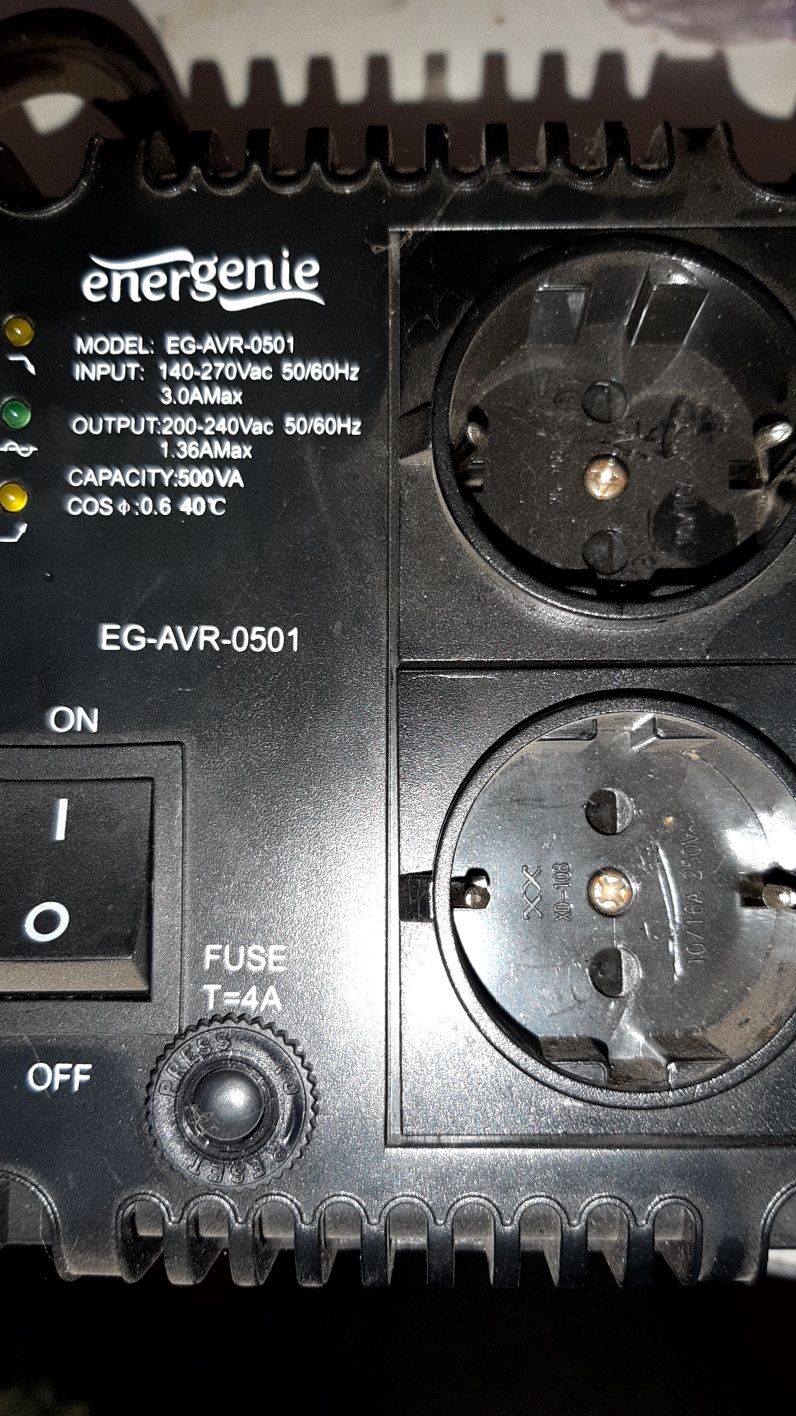 Стабілізатор EnerGenie EG-AVR-0501
