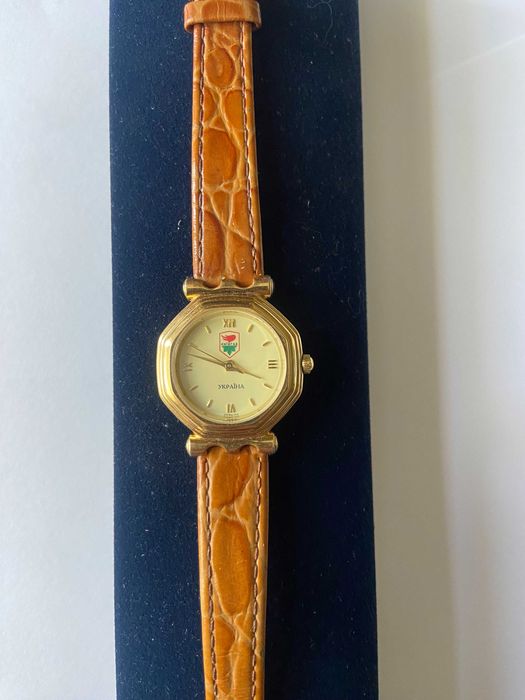 Колекційний жіночий наручний кварцевий годинник КГЗ "POLJOT"