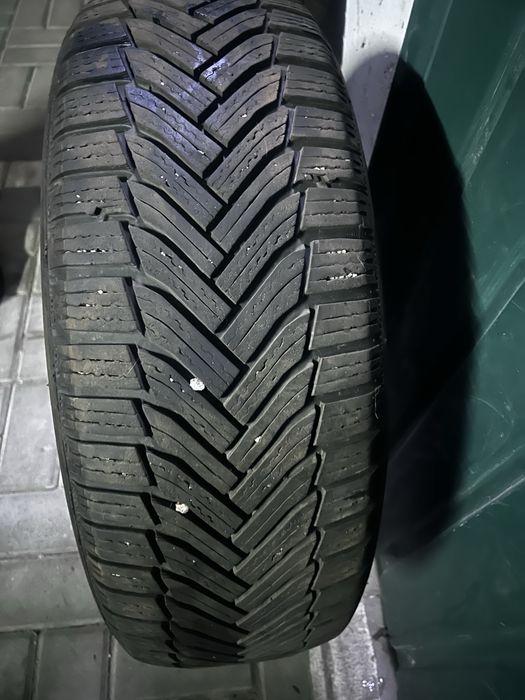Шини зимові Michelin Alpin 6 215/65 R16 98H