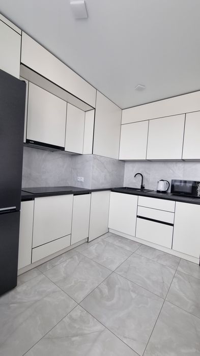 Сдам посуточно 1 комнатную квартиру на Черемушках/ Шота Руставели