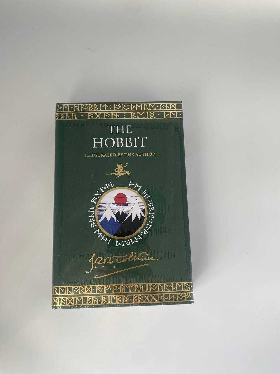 Книга The Hobbit — Illustrated by the Author (Дж. Р. Р. Толкін)