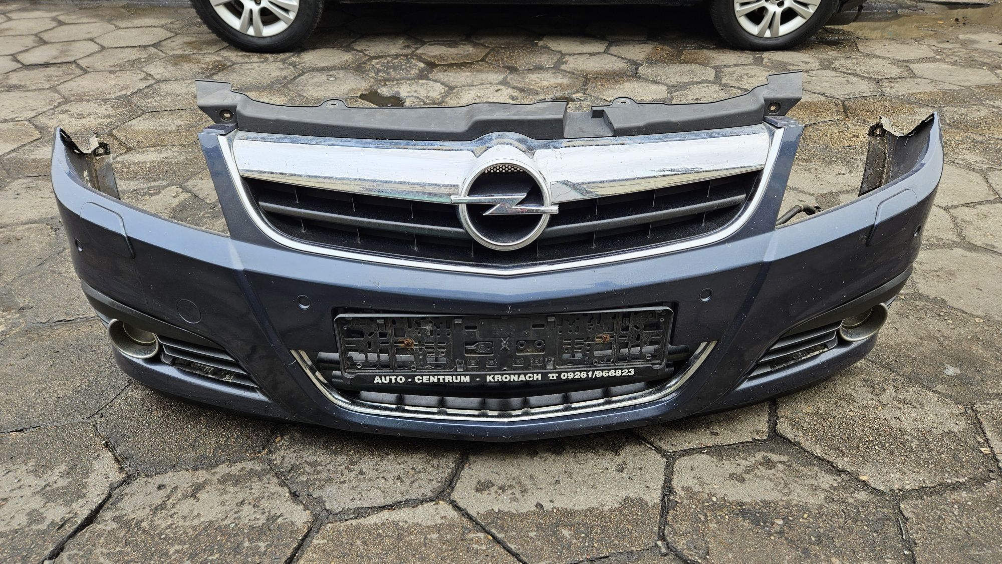Zderzak przód przedni z168 czujniki spryski opel vectra c signum lift