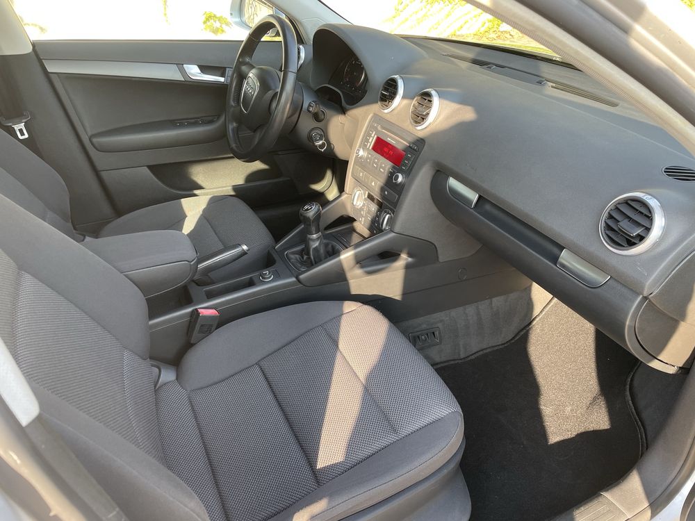 AUDI A3 8p ** LIFT ** 1.9tdi ** 08r **ZADBANA ** Bez rdzy** Isofix