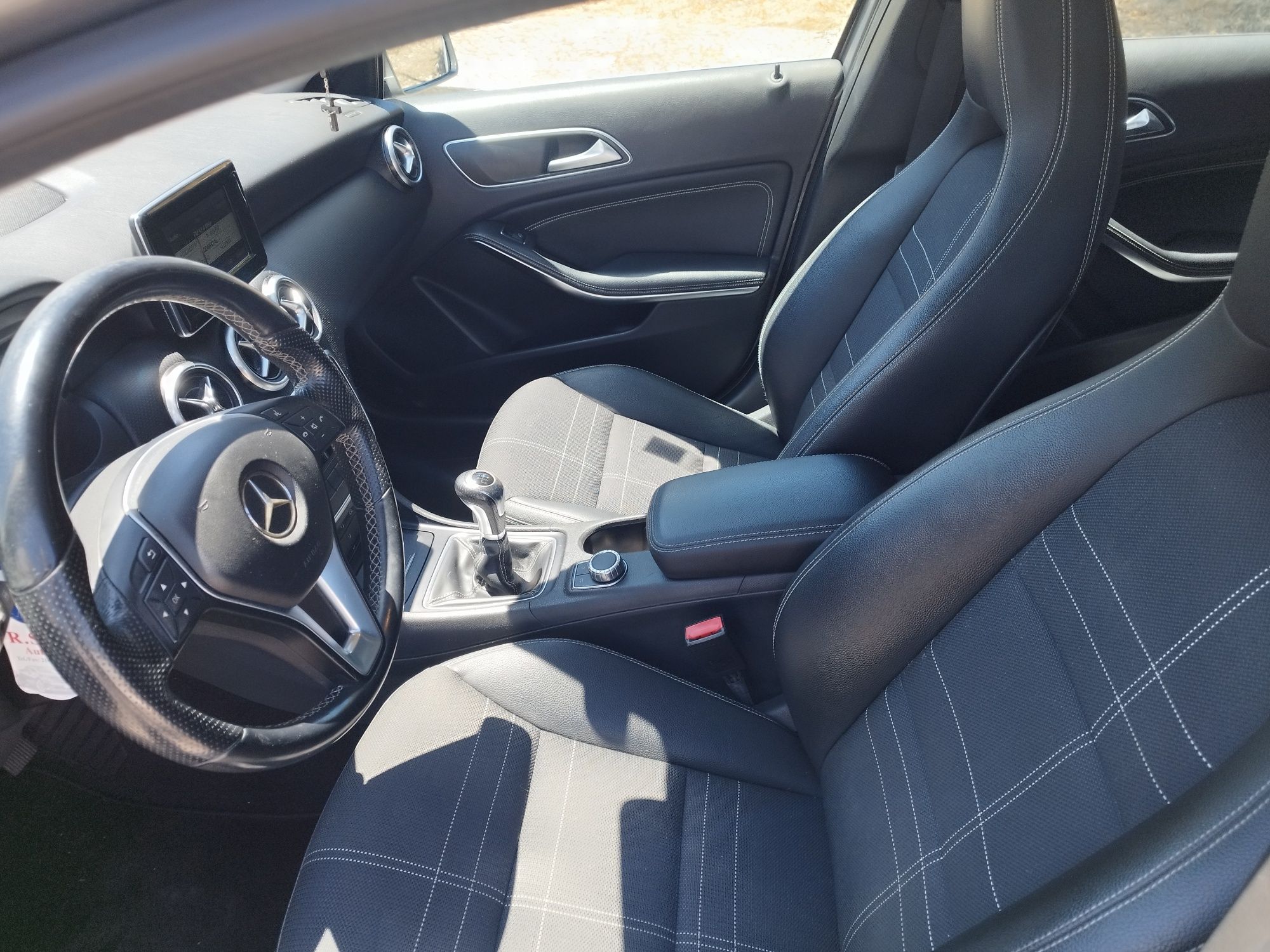 Mercedes A180cdi Urban, 131 mil klm Nacional