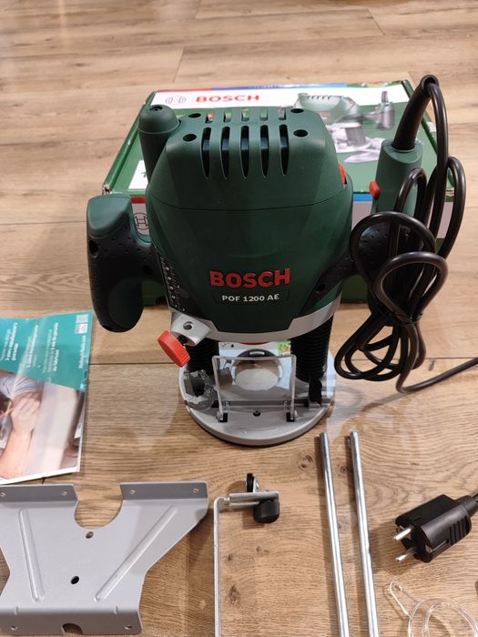 Frezarka górnowrzecionowa sieciowa Bosch POF 1200 AE, rok 2024, nowa