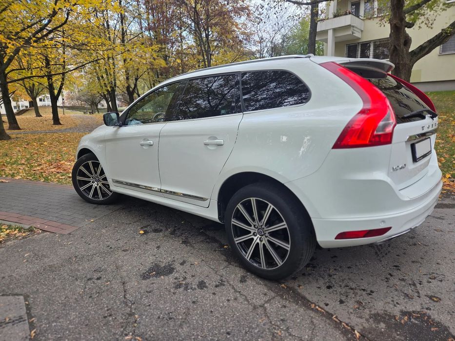 Volvo XC 60 Volvo XC 60 D5 AWD Summum, 215 KM, automat,