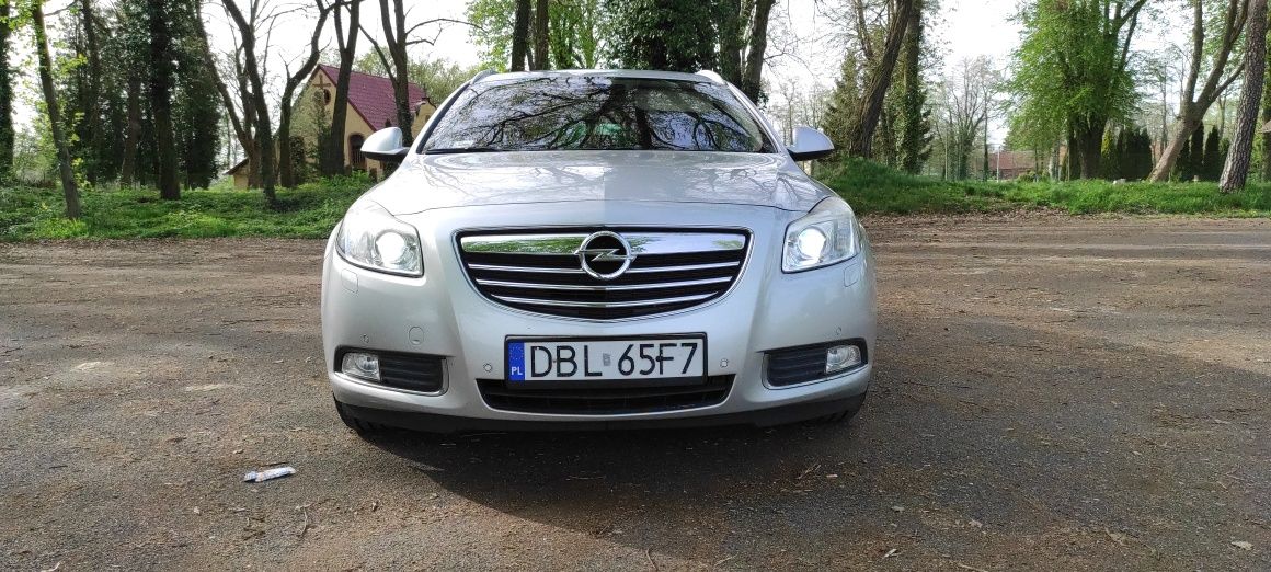 Opel Insignia 2.0 CDTI 160km(Cosmo)