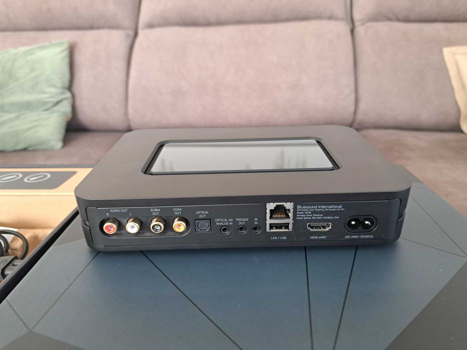 Streamer Bludesound Node N130 , komplet wzorowy stan