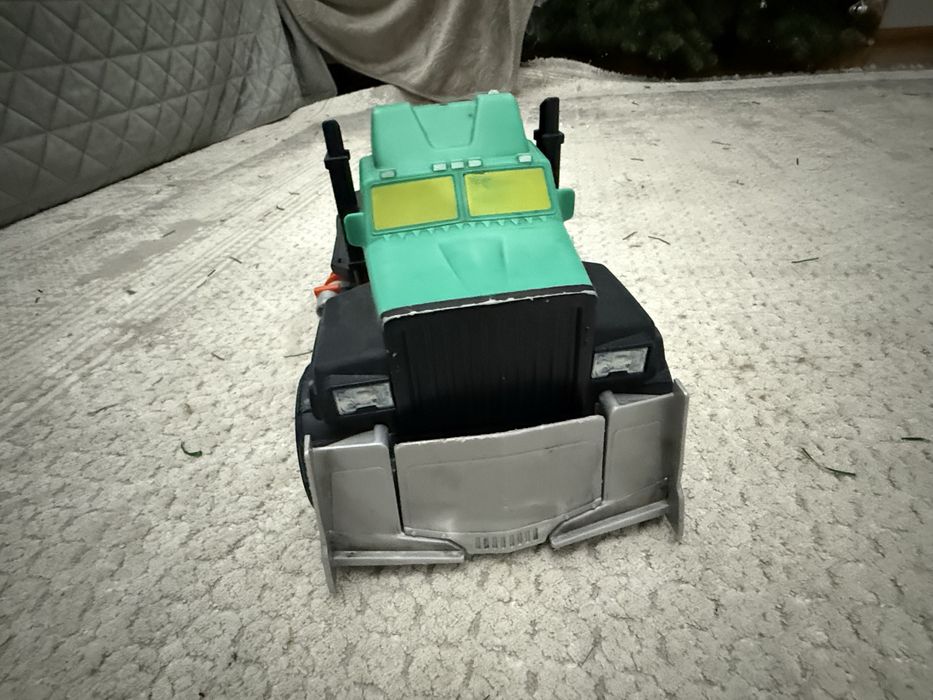 Продаж дитясоі машини