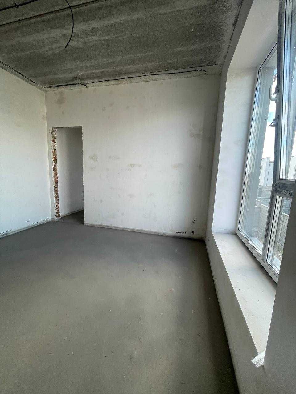 Продам котедж з міськими комунікаціями на Щасливому