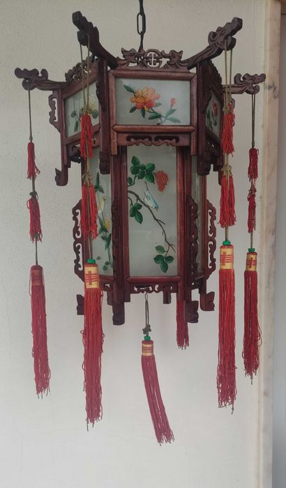 Candeeiro e apliques chineses