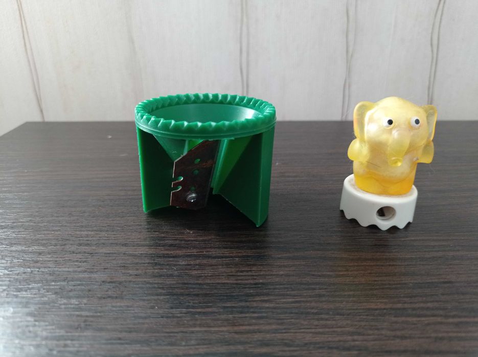 Точилка для карандашей.