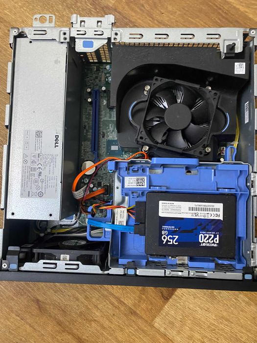 Системный блок Dell OptiPlex 3046 sff, i3-6100, 8Gb DDR4, SSD 256 Gb