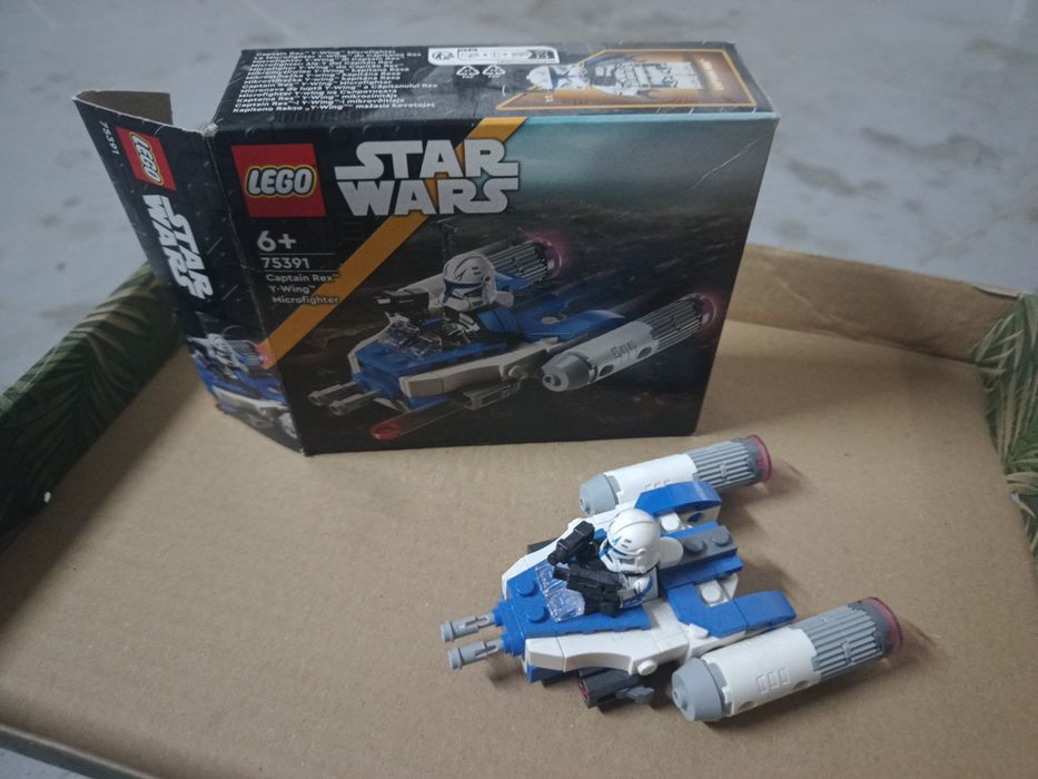 LEGO Star Wars 75391 - Y-Wing kapitana Rexa