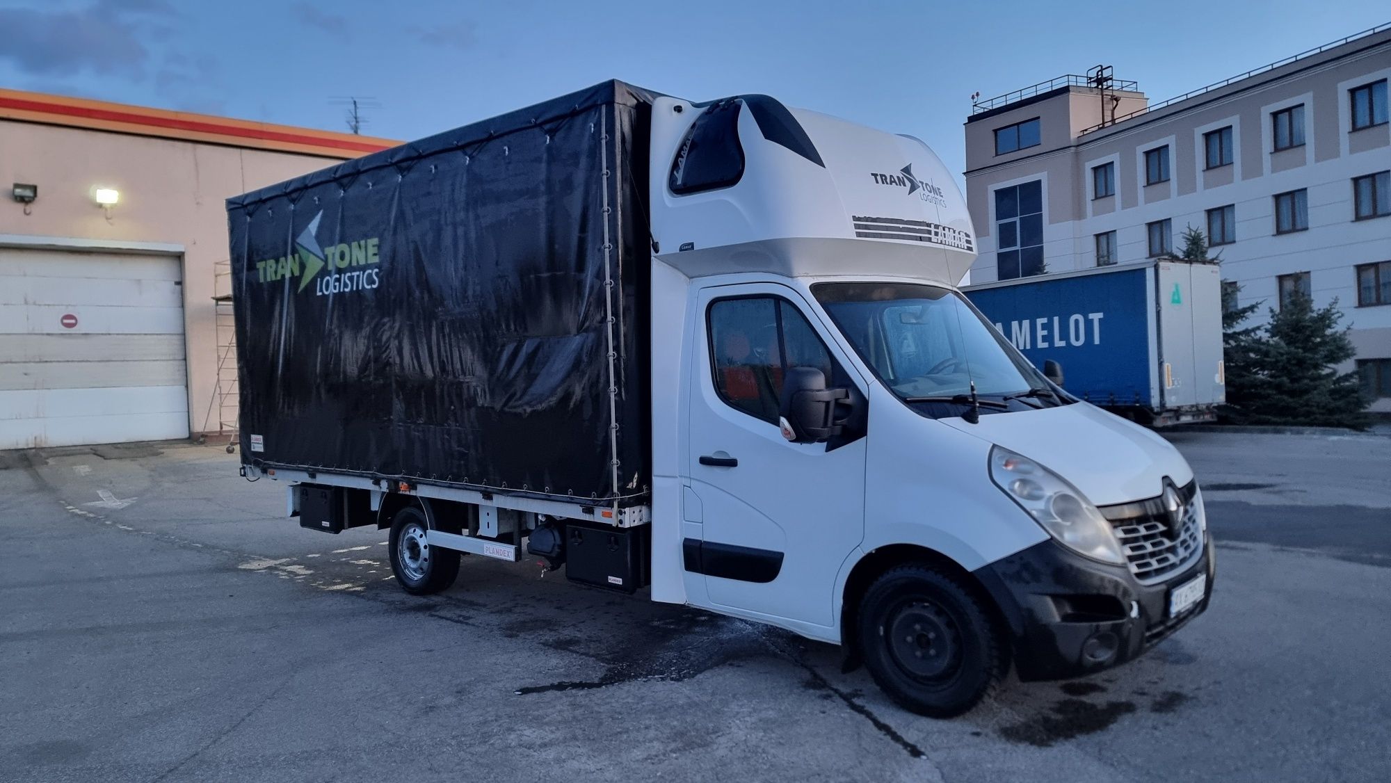 RENAULT MASTER 10 европалет