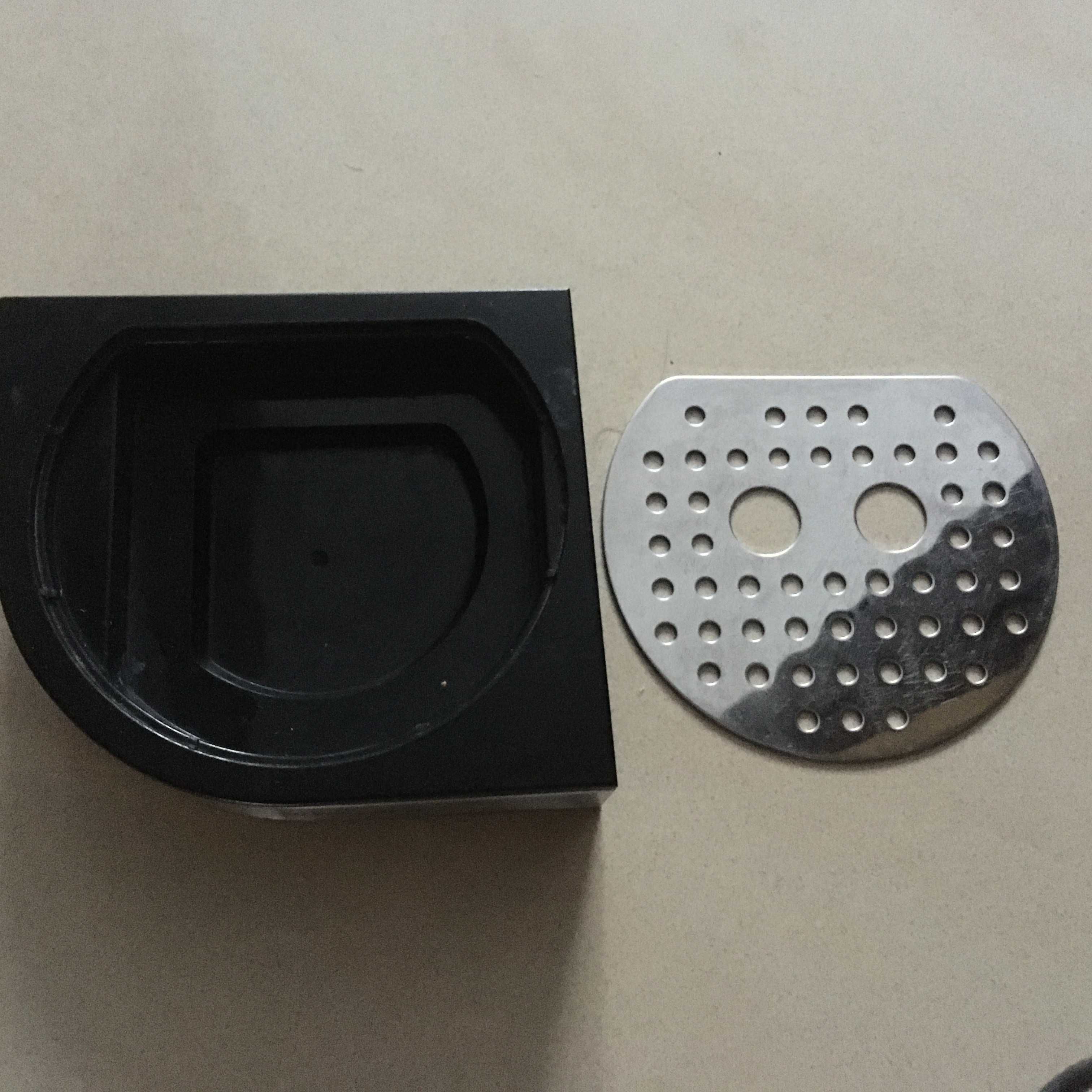 SILVERCREST Ekspres do kawy ciśnieniowy kolbowy SEMM 1470 A2