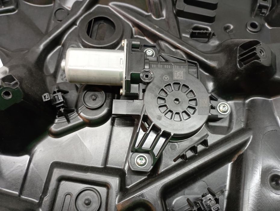 Elevador vidros trás esquerdo MERCEDES-BENZ Classe A (W177)