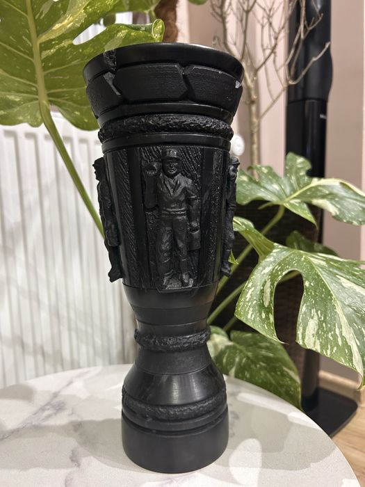 Rzeźba z węgla kamiennego